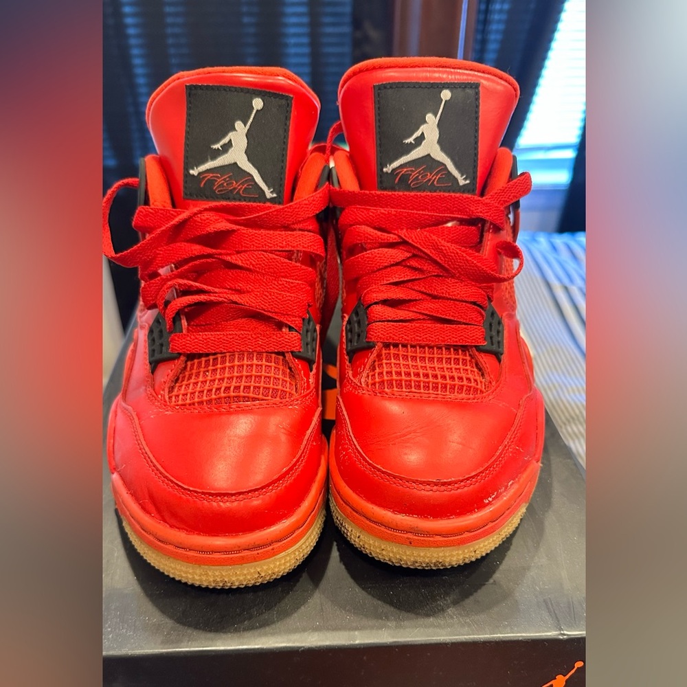 WOMENS AIR JORDAN 4 RETRO NRG